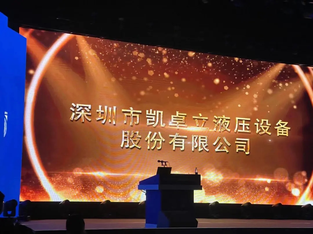 1621907164439165.jpg 640.webp (6).jpg